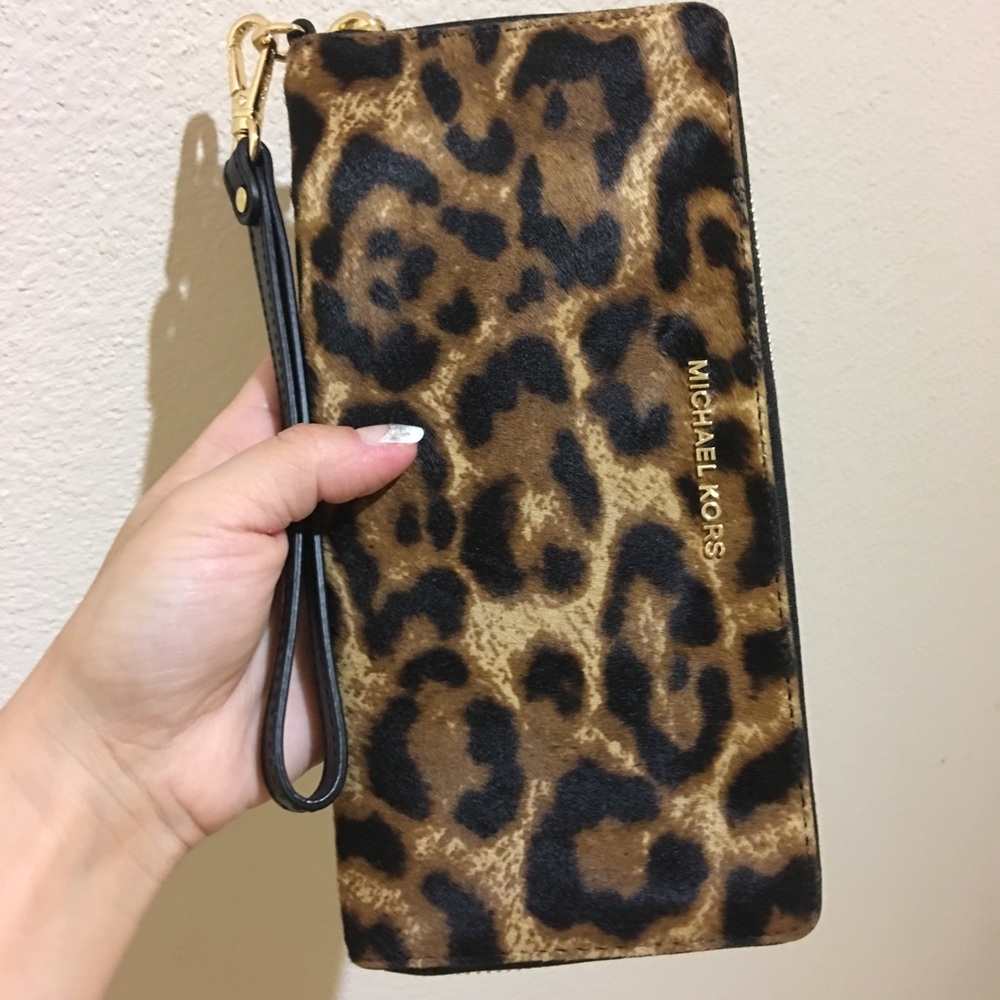 Michael kors large wallet